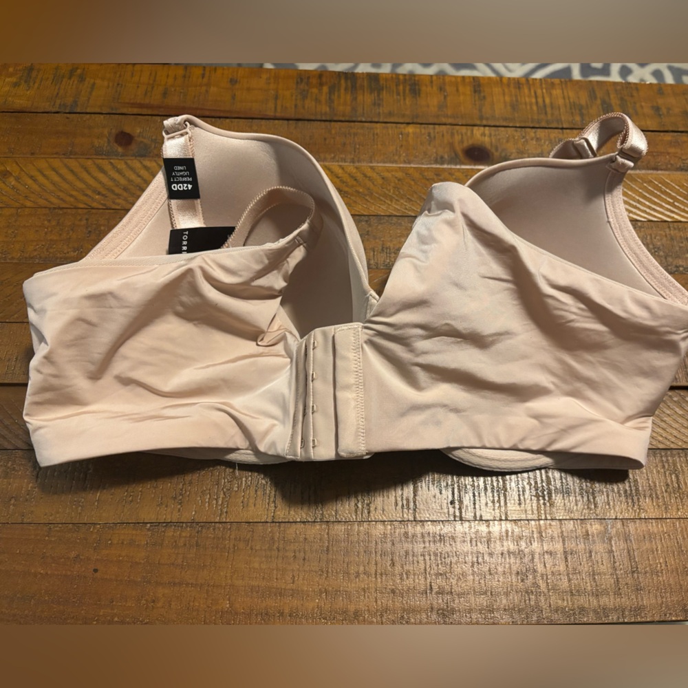Torrid Perfect T-Shirt Bra - Picture 6 of 8